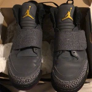 Jordan Son of Mars “Bordeaux” sneakers